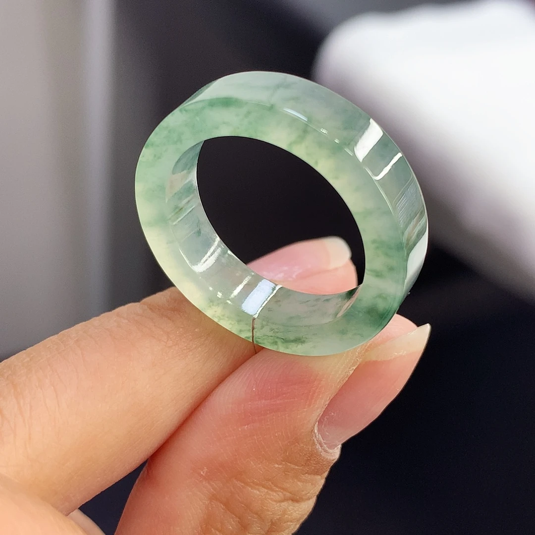翡翠未镶嵌戒指22号
