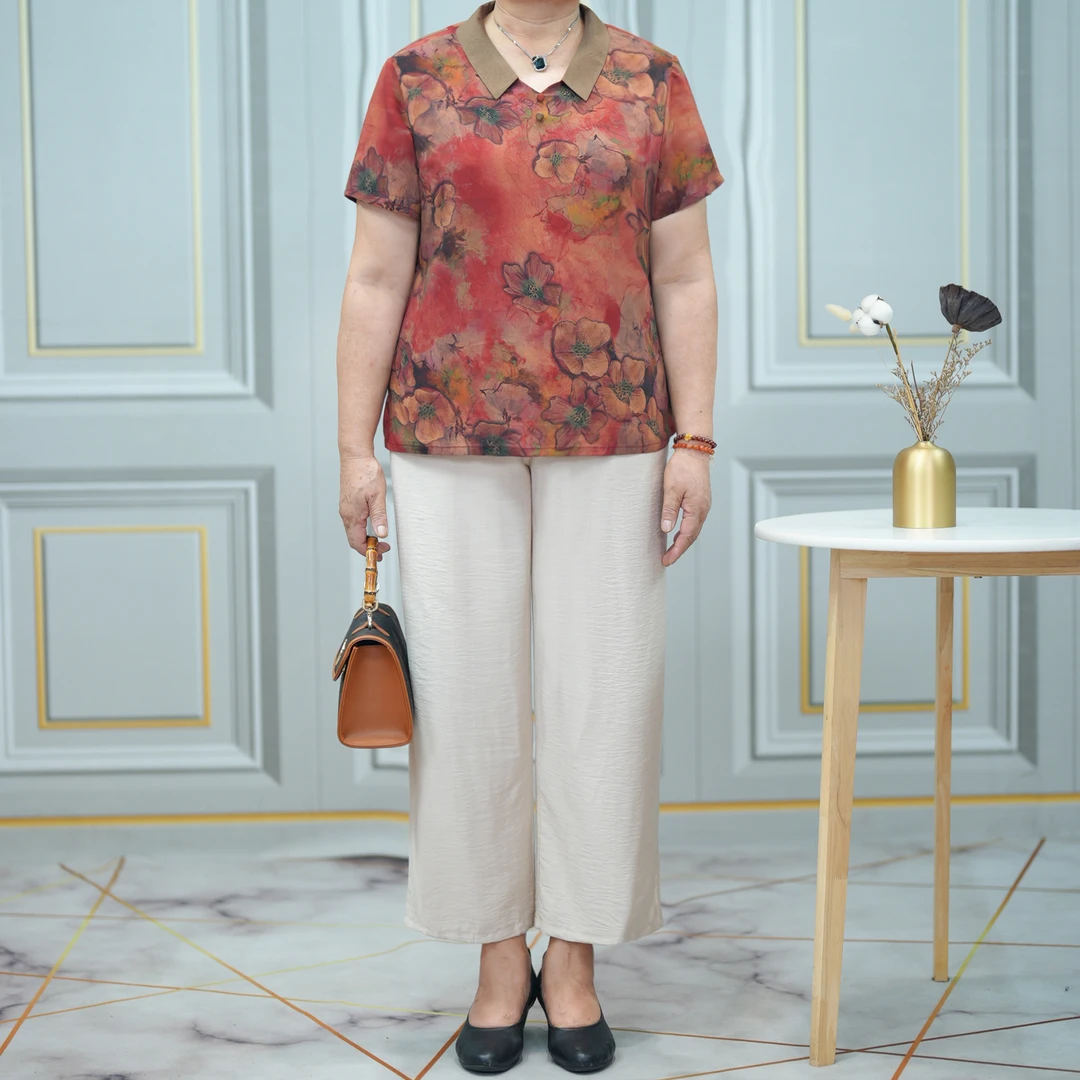 大码胖妈妈套装2025夏遮肉显瘦中老年老太太翻领花色小衫两件套