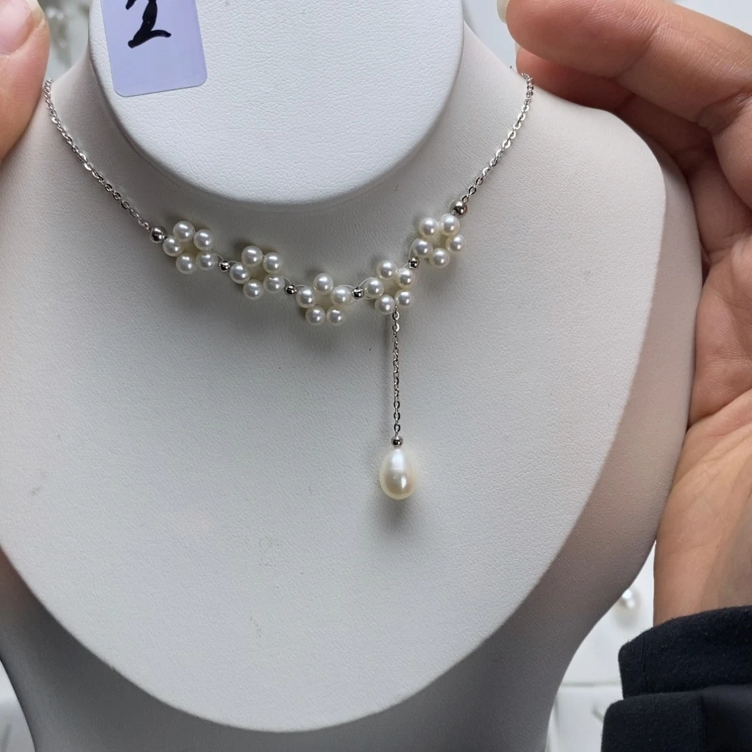 银S925镶嵌淡水珍珠颈饰正圆无暇花朵项链