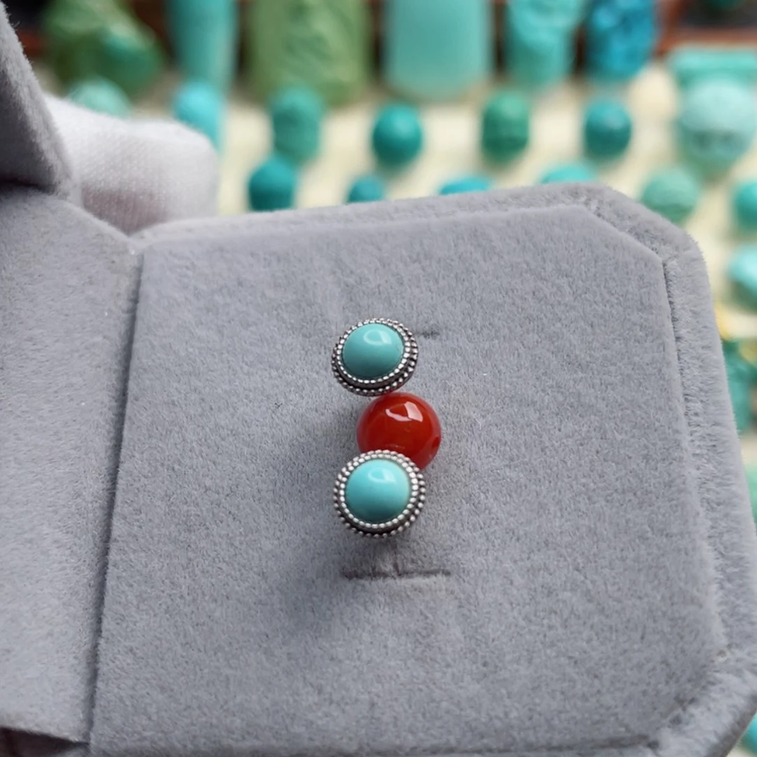 未镶嵌南红玛瑙珠宝奇石