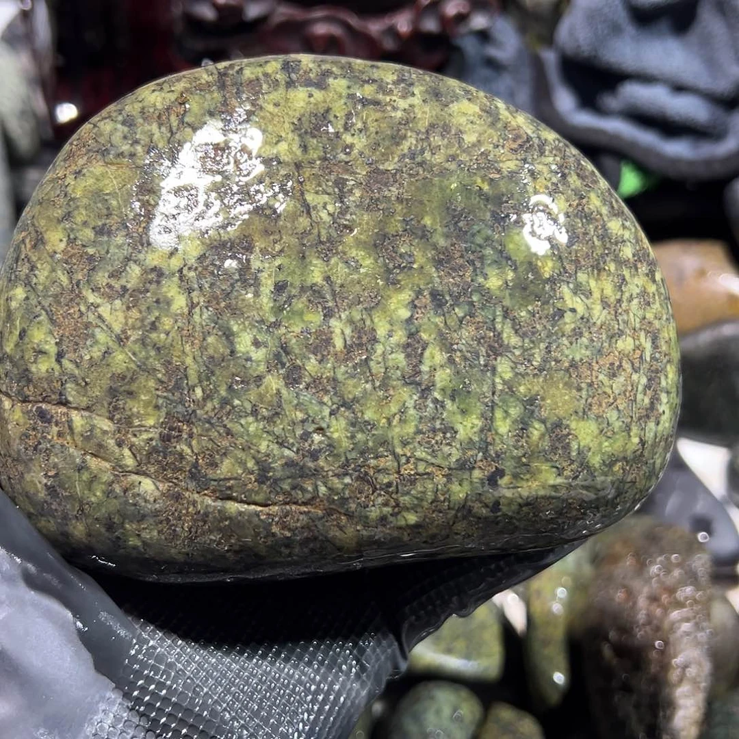 合金蛇纹石玉西藏藏玉药王石米*?