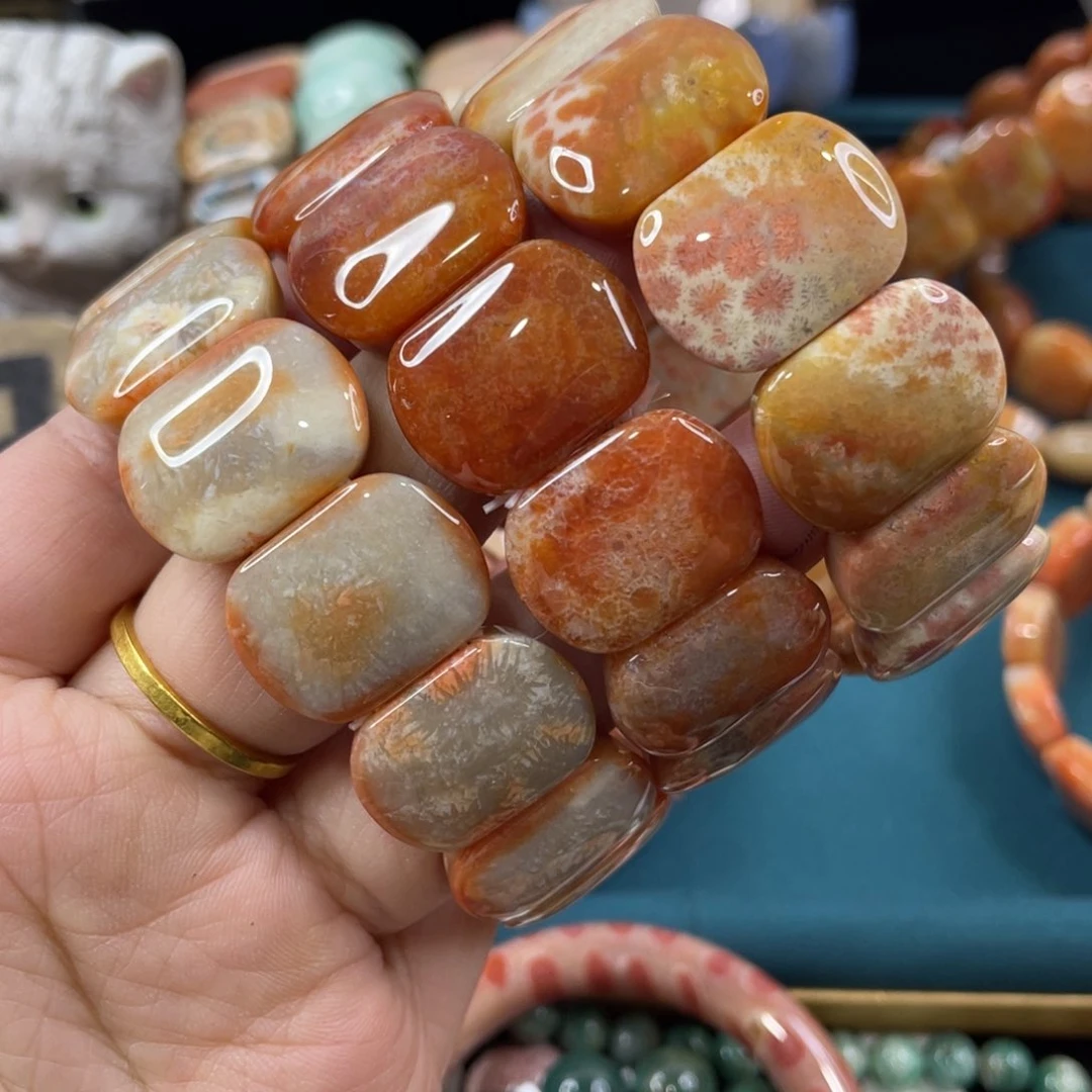 未镶嵌手镯硅化玉