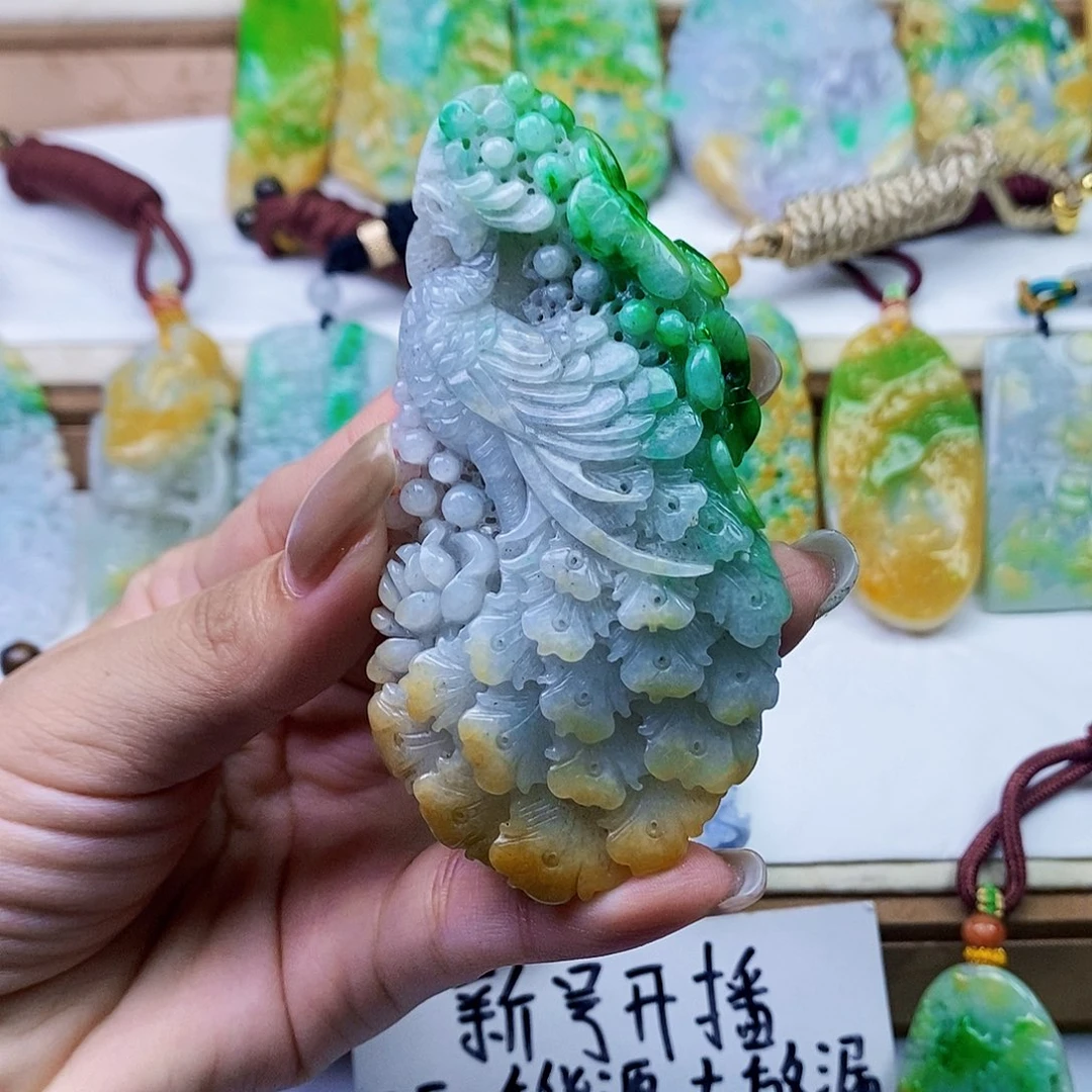 颈饰未镶嵌翡翠翡翠