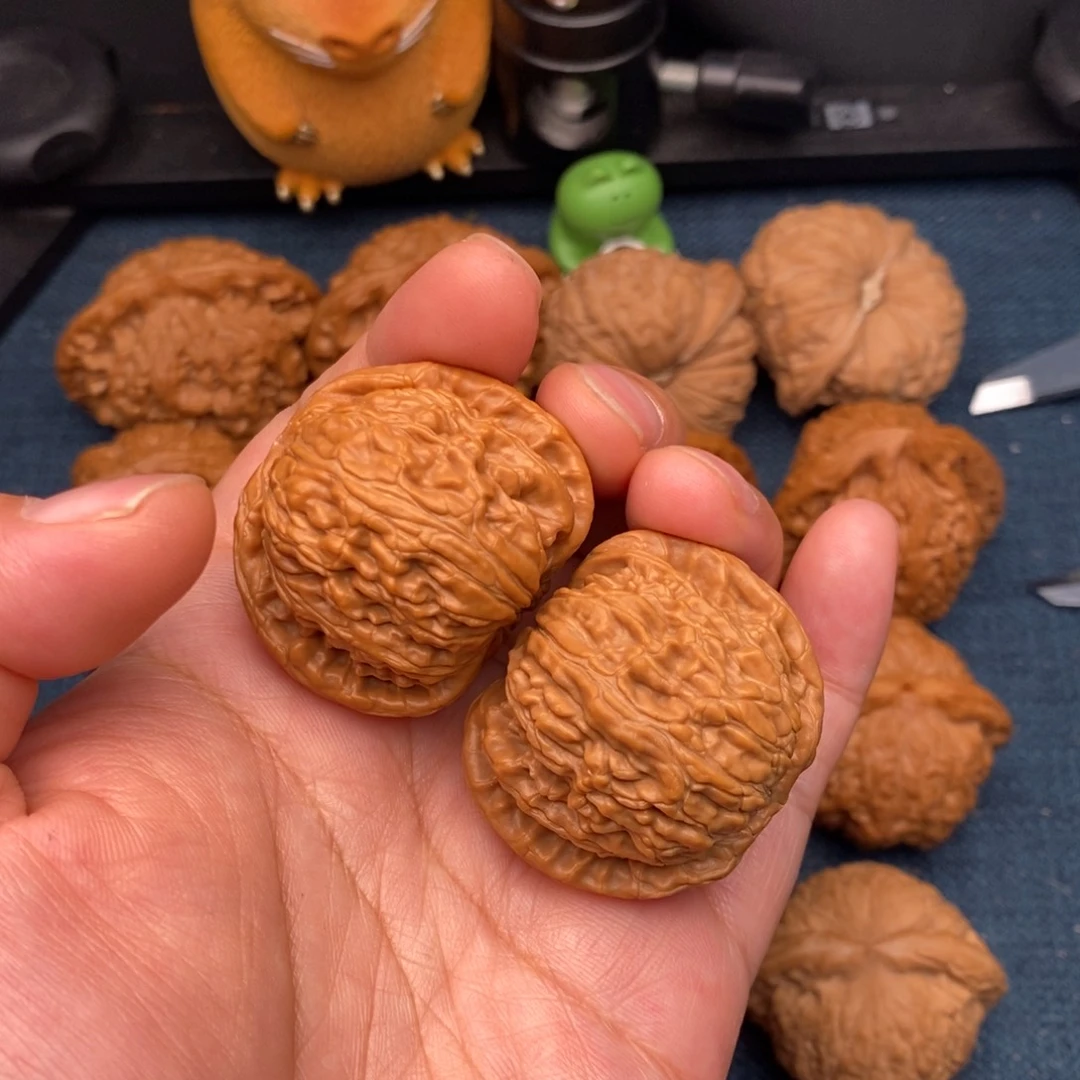 文玩核桃把件38爆肉球白全品