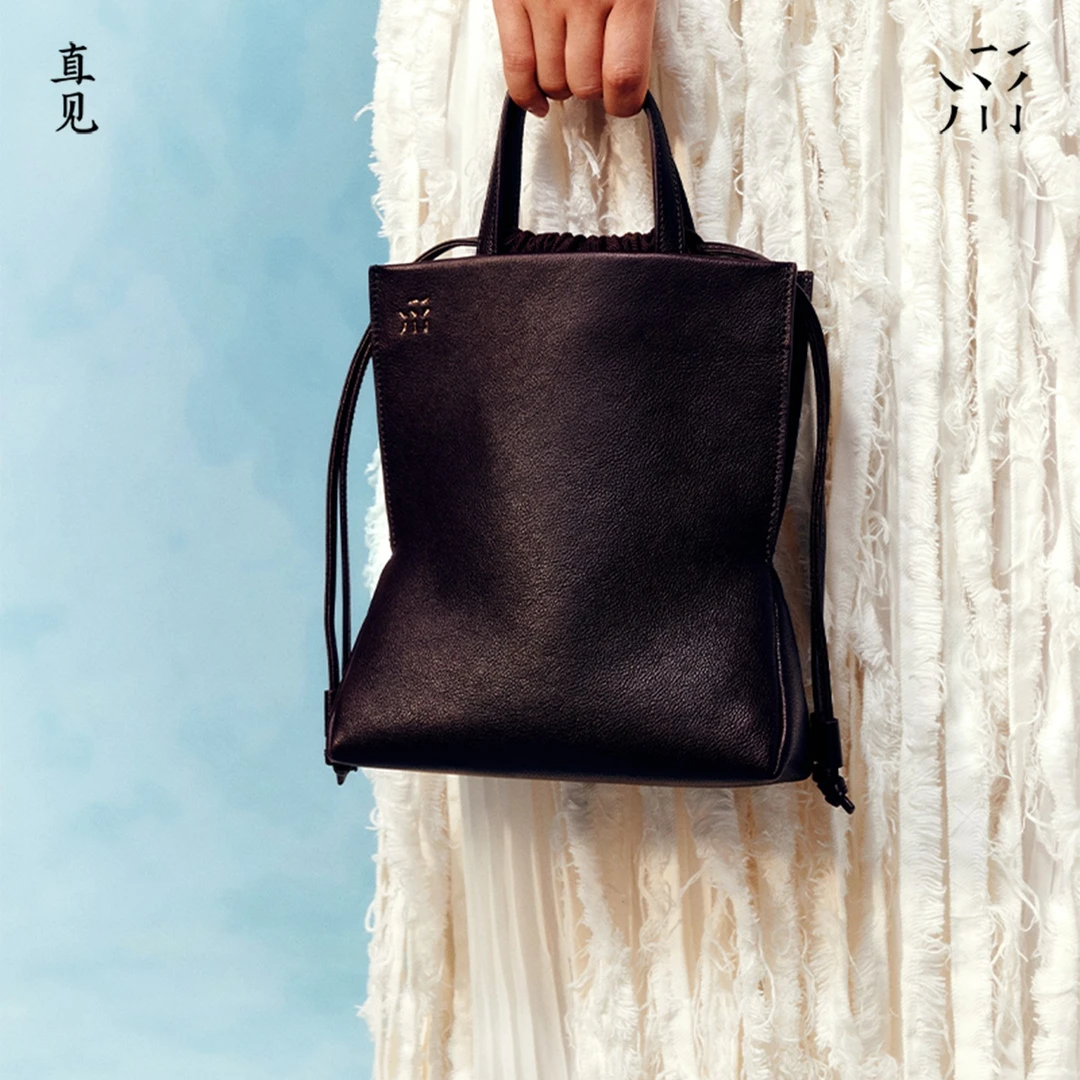 直见（小糯皮）小蛮腰包植鞣头层奶牛皮抽绳款式单肩斜挎包吟风包包