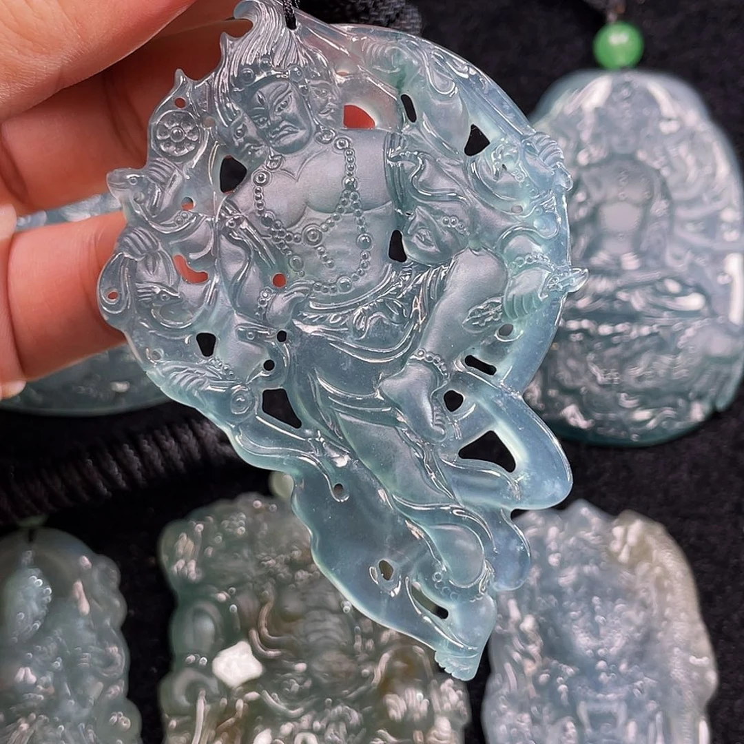 颈饰未镶嵌翡翠6，