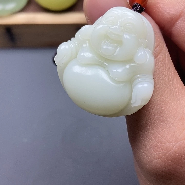 和田玉（糖玉）未镶嵌颈饰