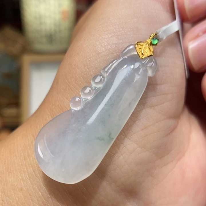 【闪购商品】颈饰18K金镶嵌翡翠57