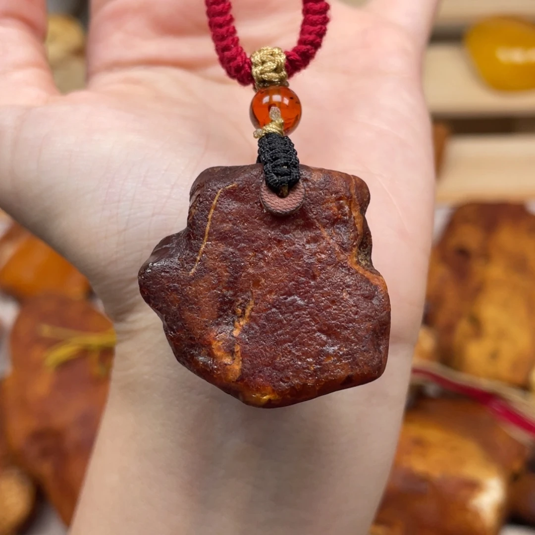 琥珀未镶嵌珠宝奇石