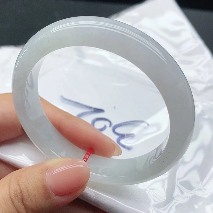 未镶嵌手镯翡翠302