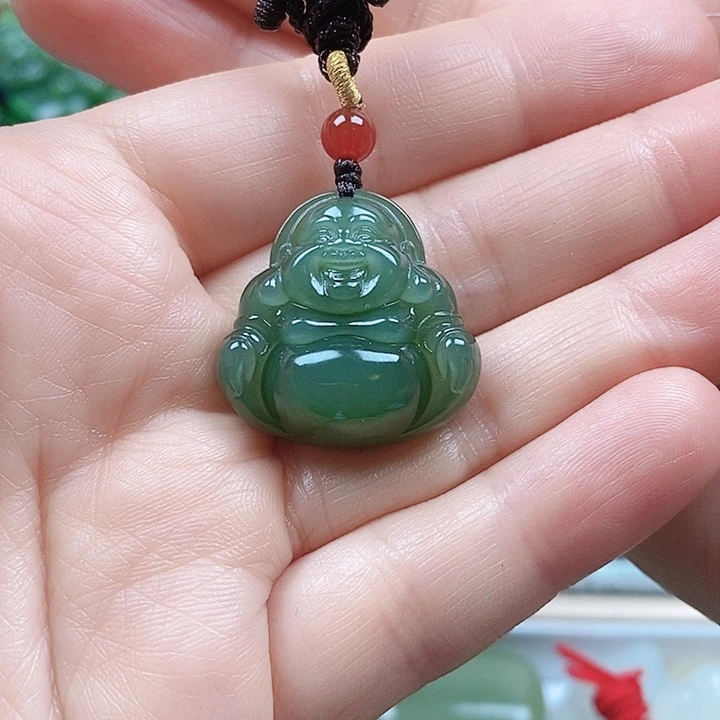 和田玉颈饰未镶嵌娜**星