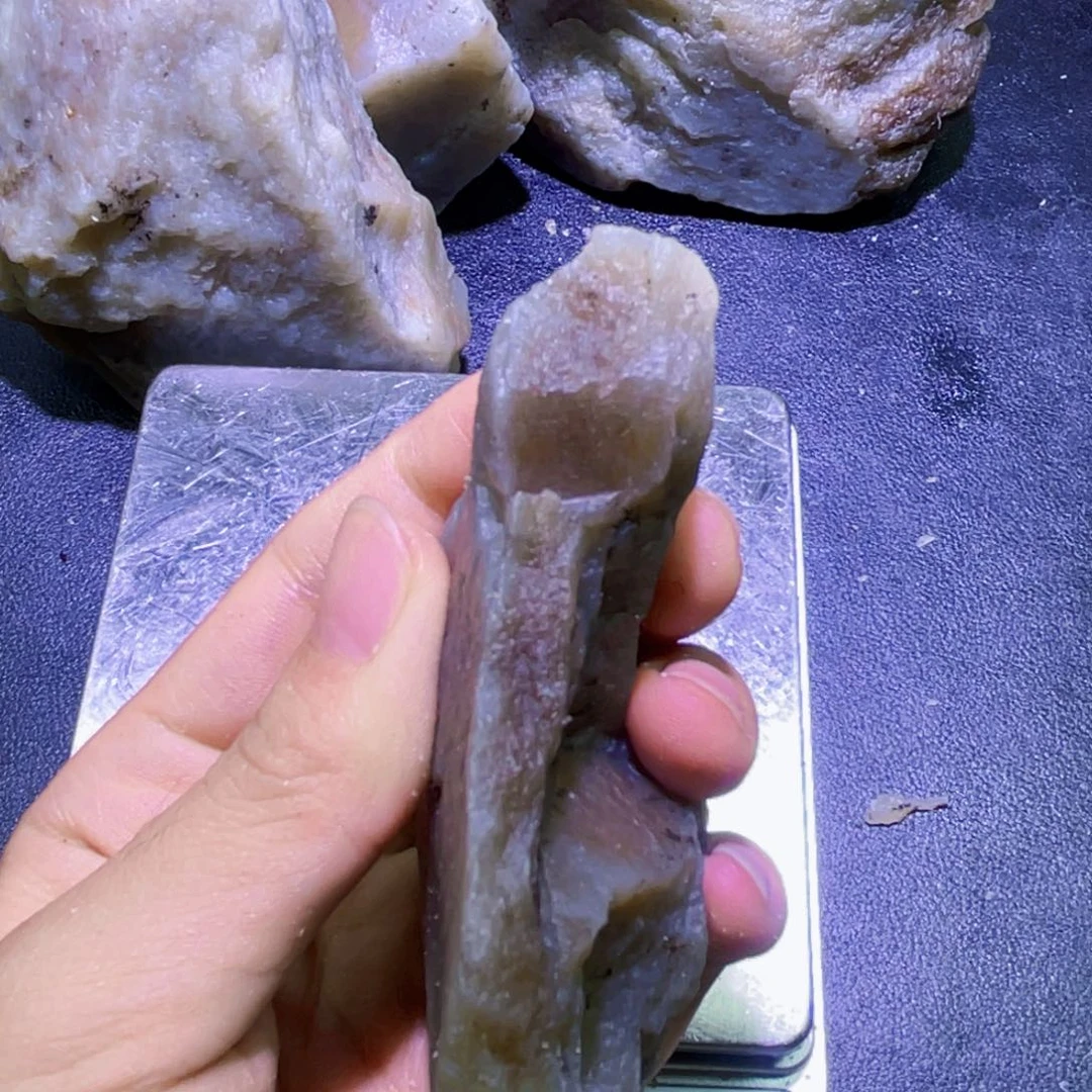 未镶嵌和田玉珠宝半成品