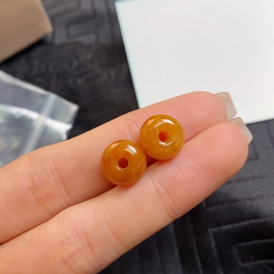 翡翠未镶嵌耳饰黄翡小鼓珠