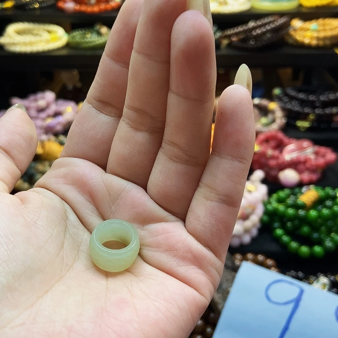 晚***。吊坠佛心果菩提果