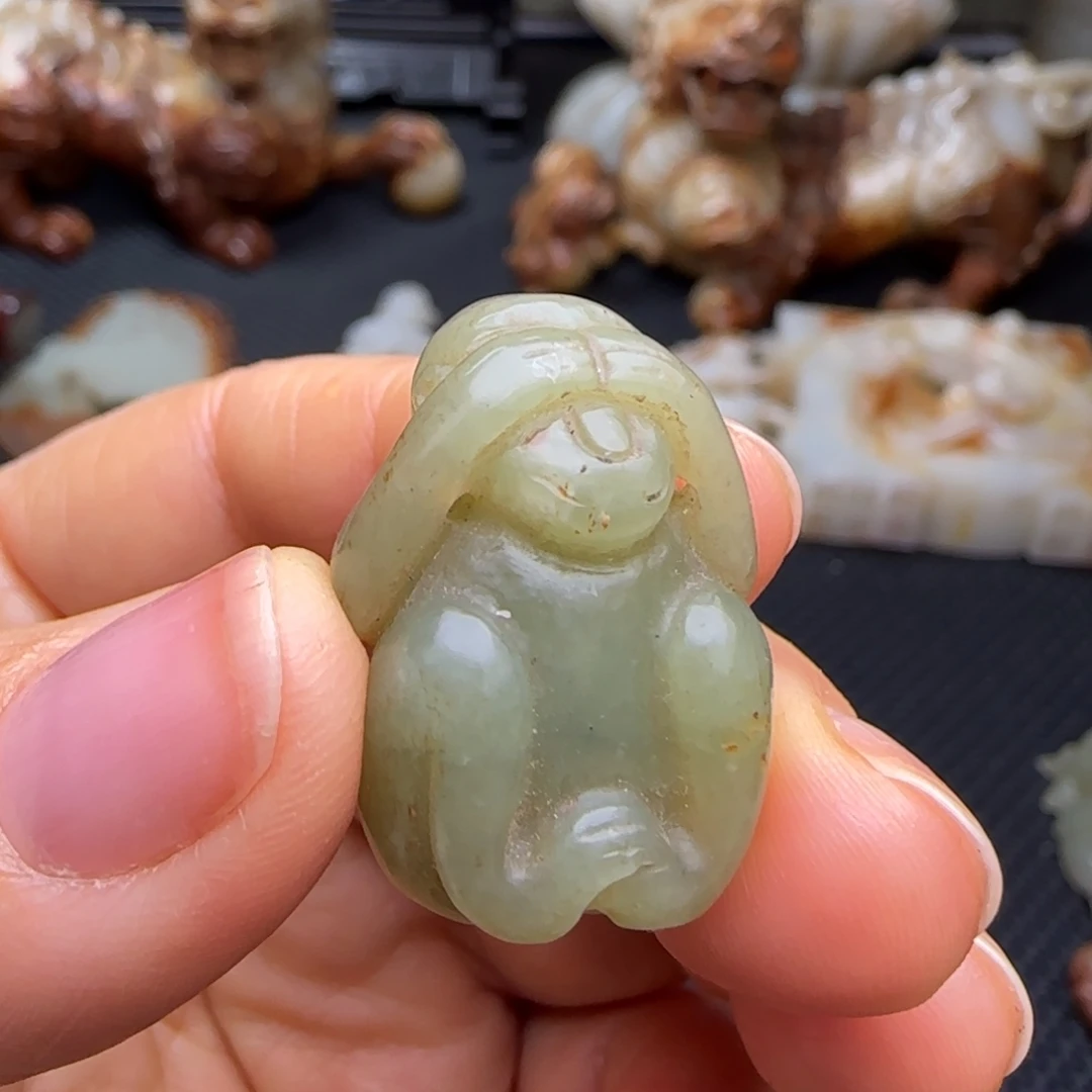 和田玉未镶嵌挂件