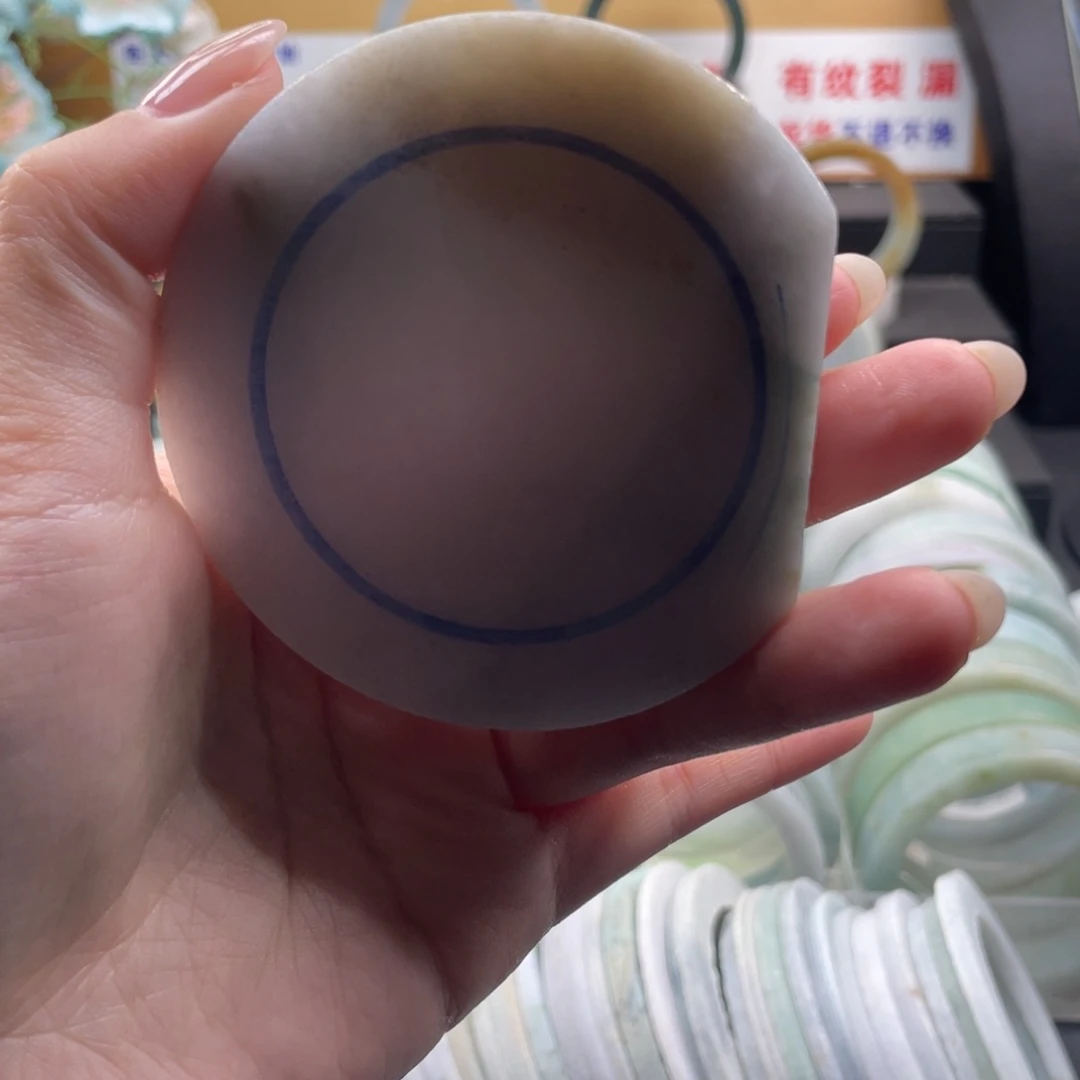 【闪购商品】未镶嵌手镯定制翡翠?