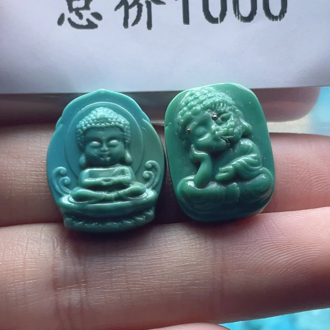 绿松石未镶嵌天然原矿绿松石雕刻件