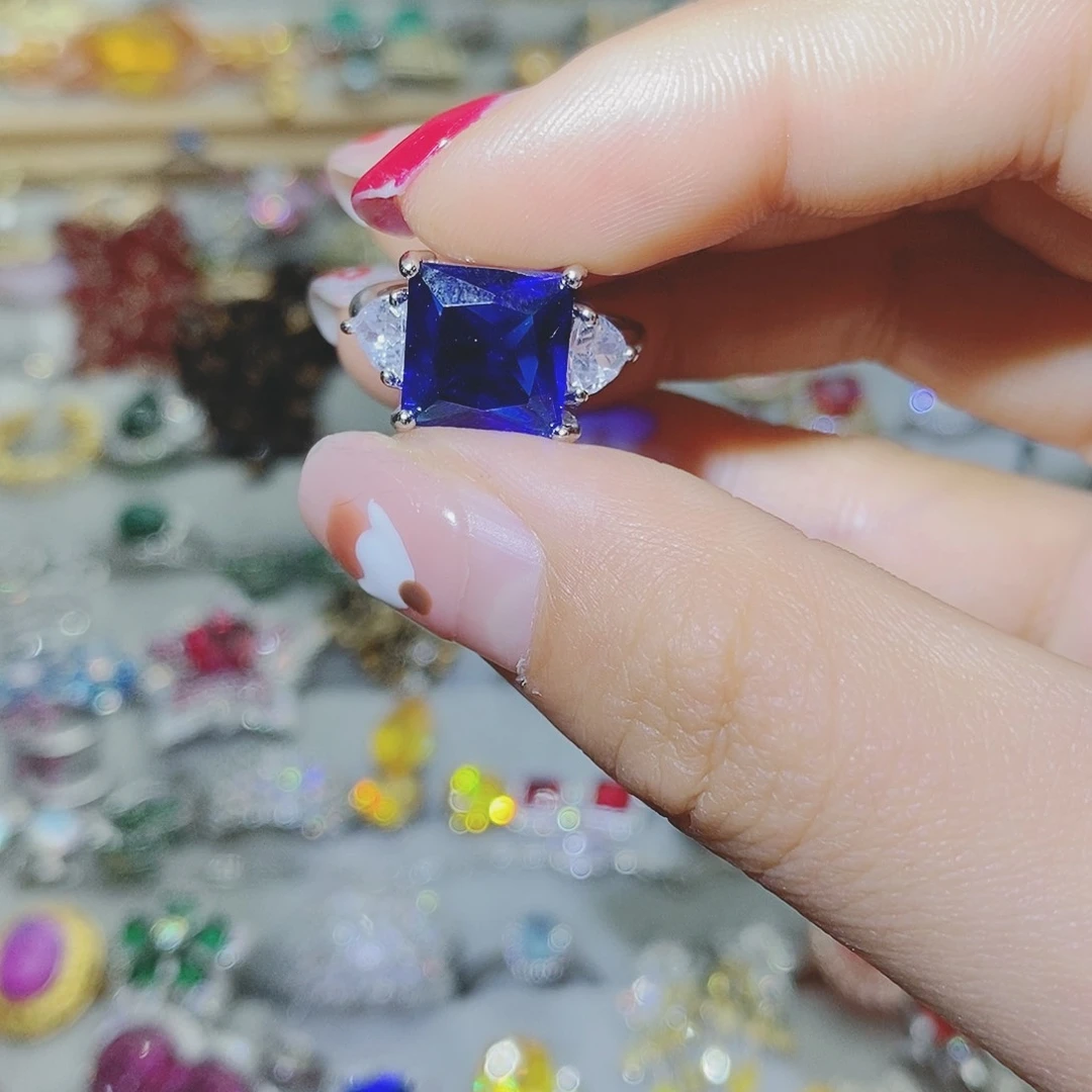 【闪购商品】托帕石耳饰银S925镶嵌