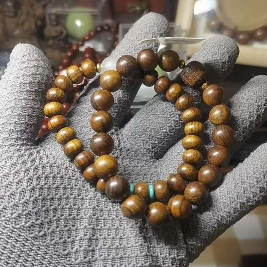 木质直播间一物一拍2条贡木