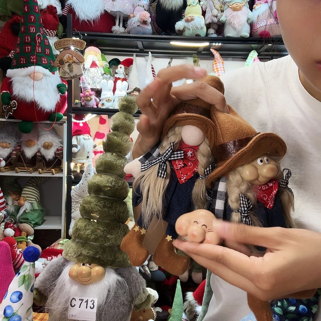 毛绒圣诞地精娃娃系列