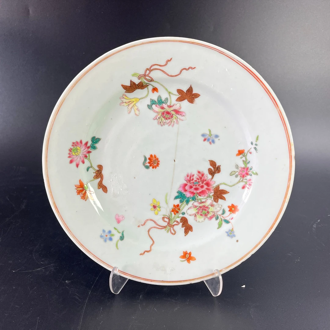 清雍正粉彩花卉纹赏盘 直径22.5cm A01031
