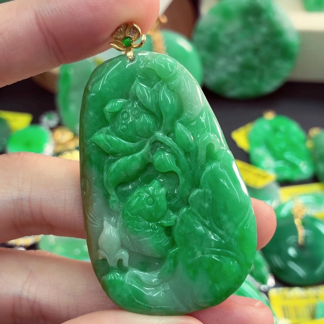 翡翠18K金镶嵌吊坠(不含链)