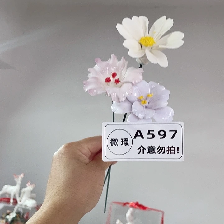瓷片德化工厂陶瓷手工捏花