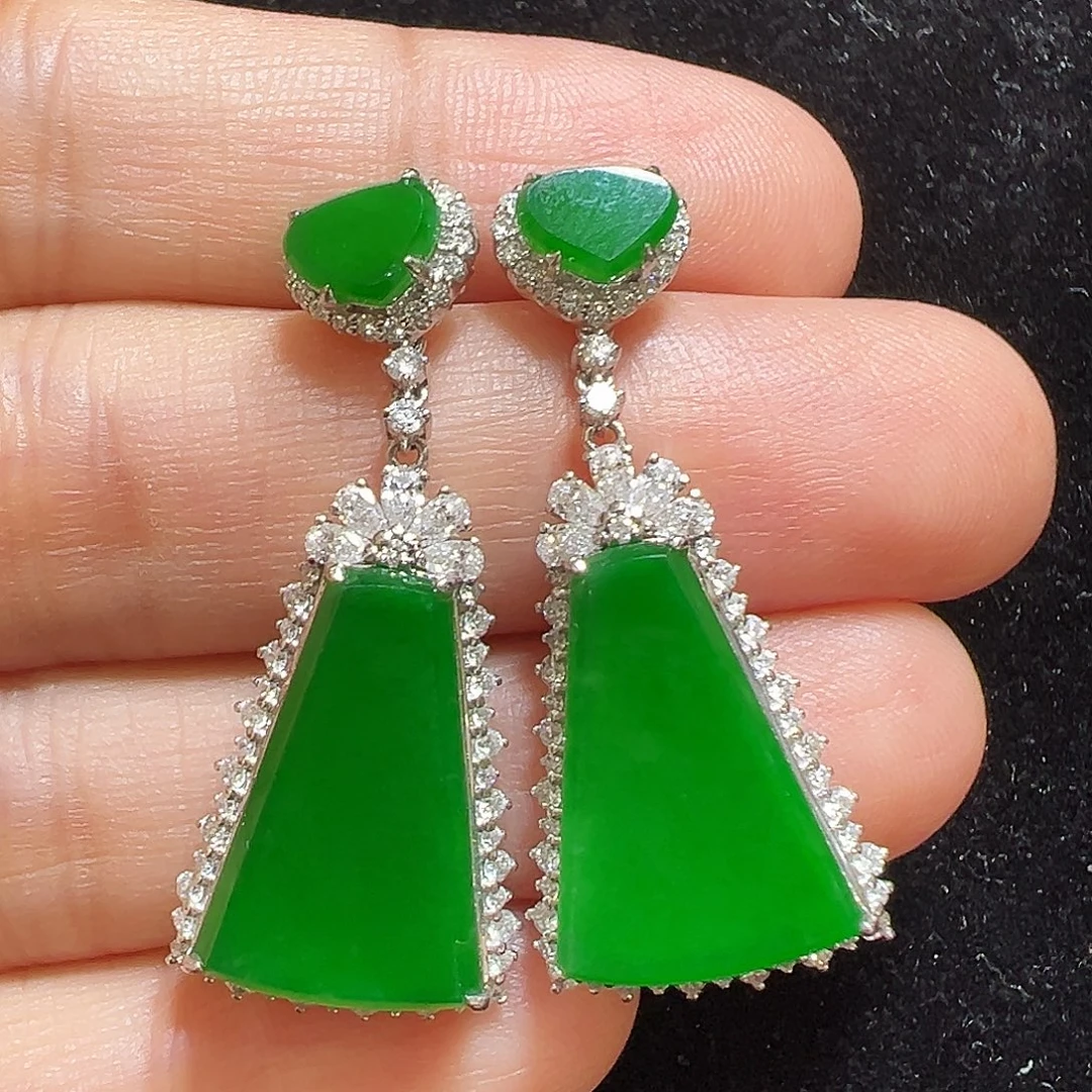 翡翠18K金镶嵌耳饰