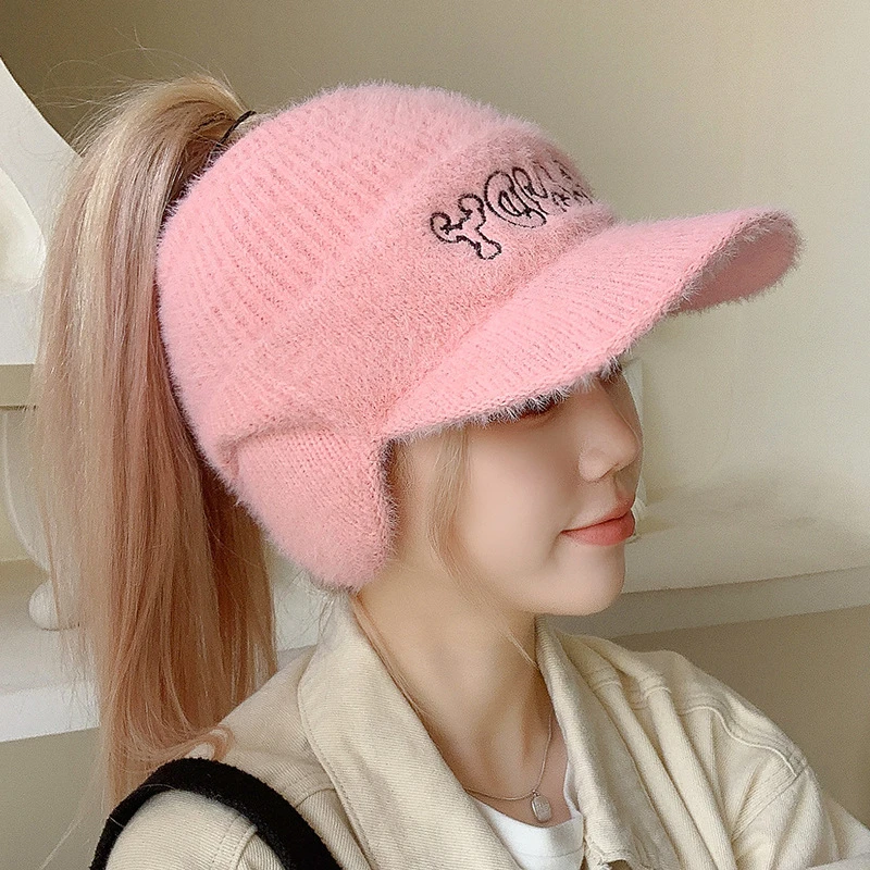 2024新款鸭舌帽子女毛绒帽保暖防寒护耳加厚女空顶帽显脸小冬季潮