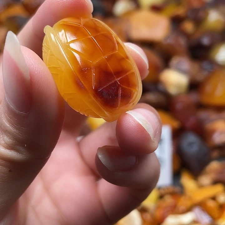 琥珀未镶嵌颈饰蜜蜡富甲一方配手串挂件