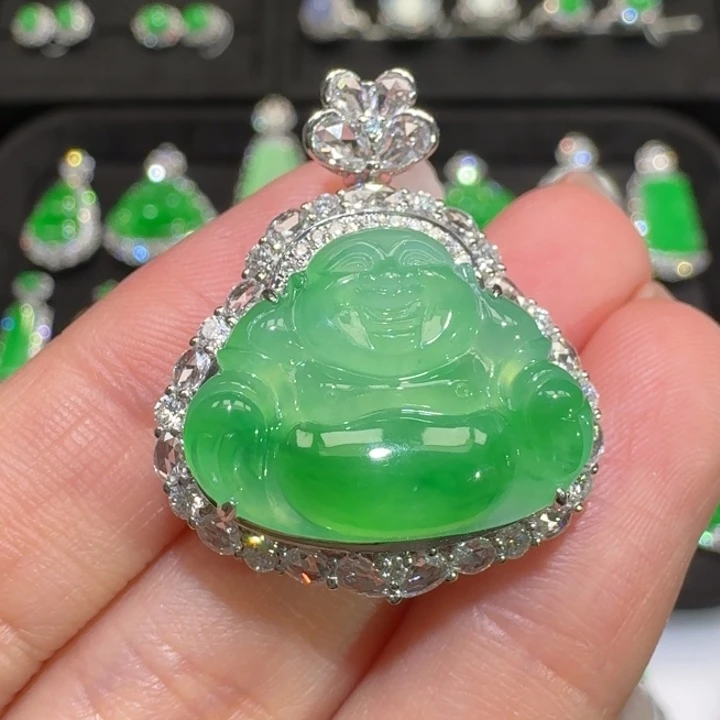 翡翠18K金镶嵌颈饰收到货48小时鉴赏期