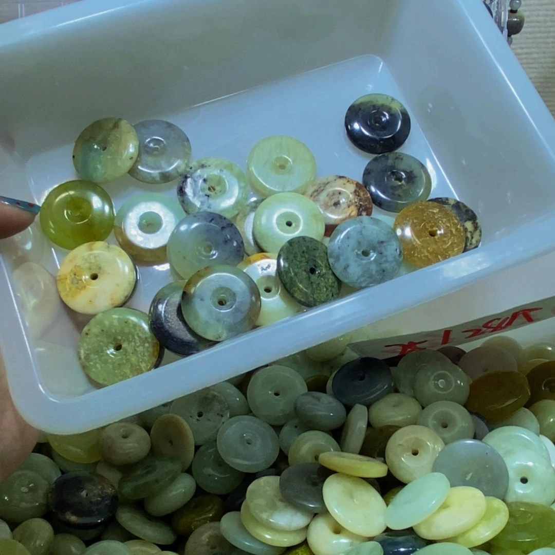 蛇纹石玉未镶嵌毛衣链36