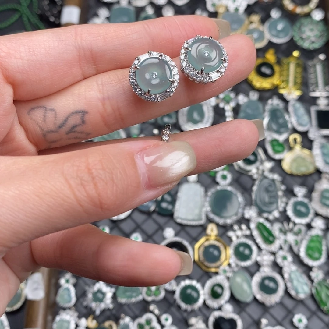 未镶嵌挂件翡翠翡翠