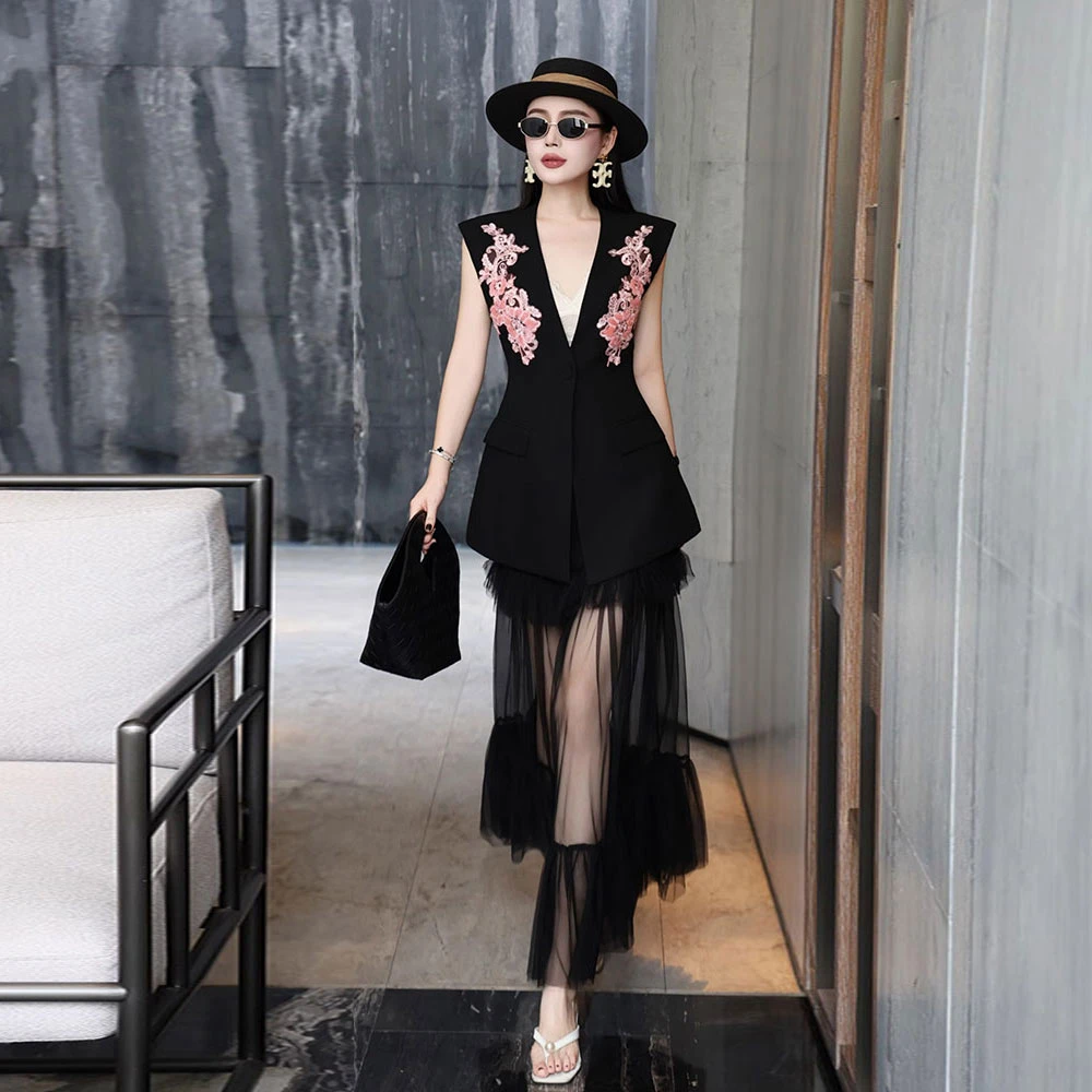 2025夏季新款时尚套装女高级感气质名媛重工刺绣无袖上衣半身裙女