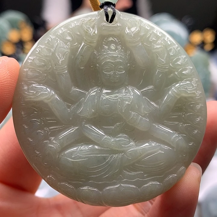 翡翠未镶嵌颈饰千手观音福利