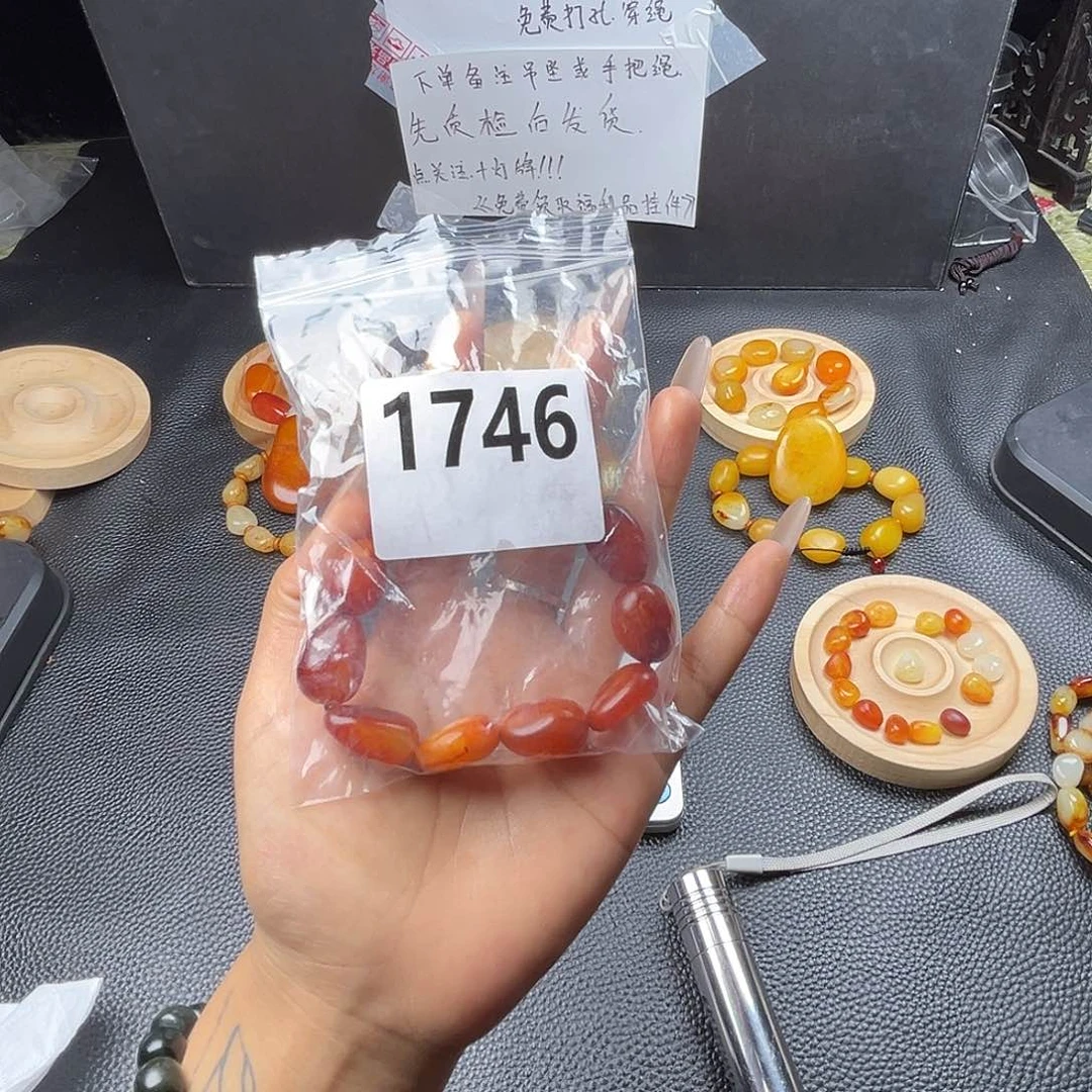 手串未镶嵌和田玉