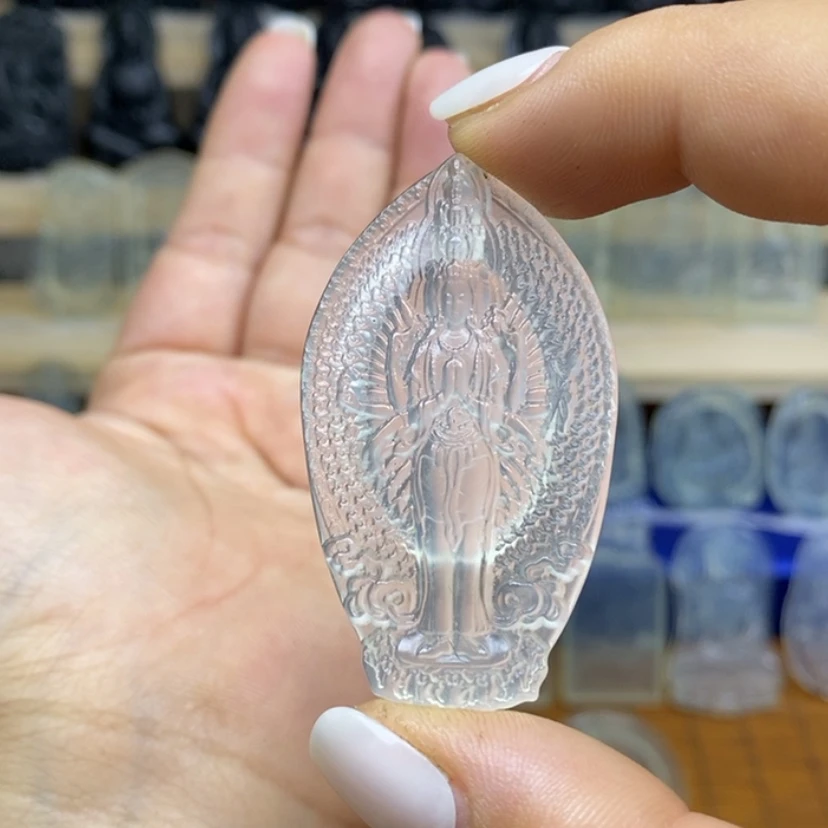 【闪购商品】蛇纹石玉未镶嵌颈饰