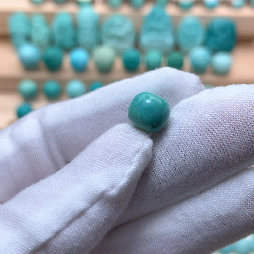 绿松石珠宝奇石未镶嵌