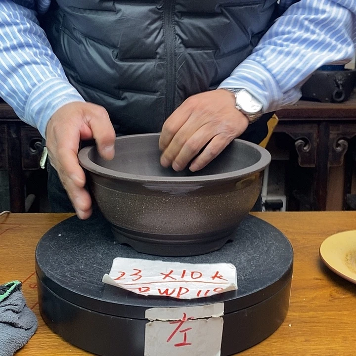 紫砂花盆货号一只WP119