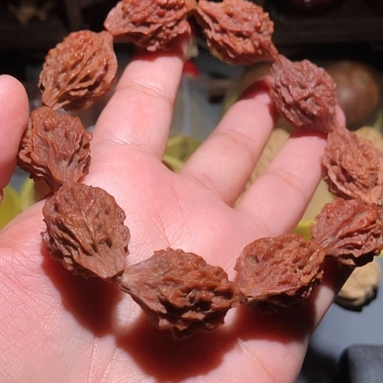 吊坠金刚菩提异型刺猬橄榄手钏