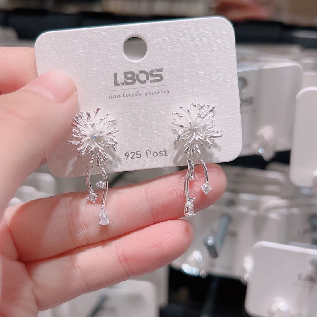 锆石纯铜合金耳环的