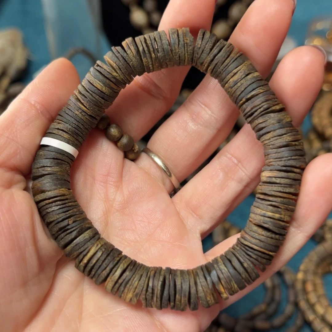 沉香手串乌身沉水卡1.0-14克多样性发货一条