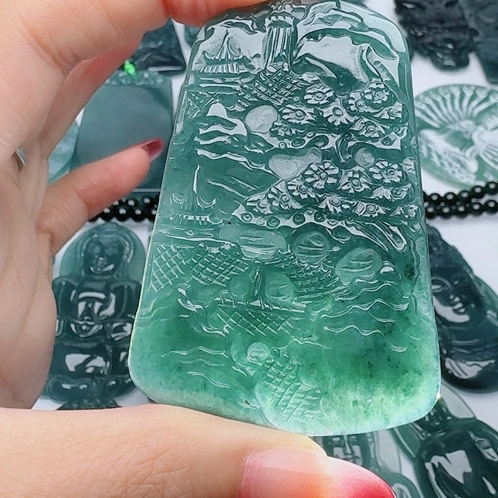 颈饰未镶嵌翡翠多样性发其一