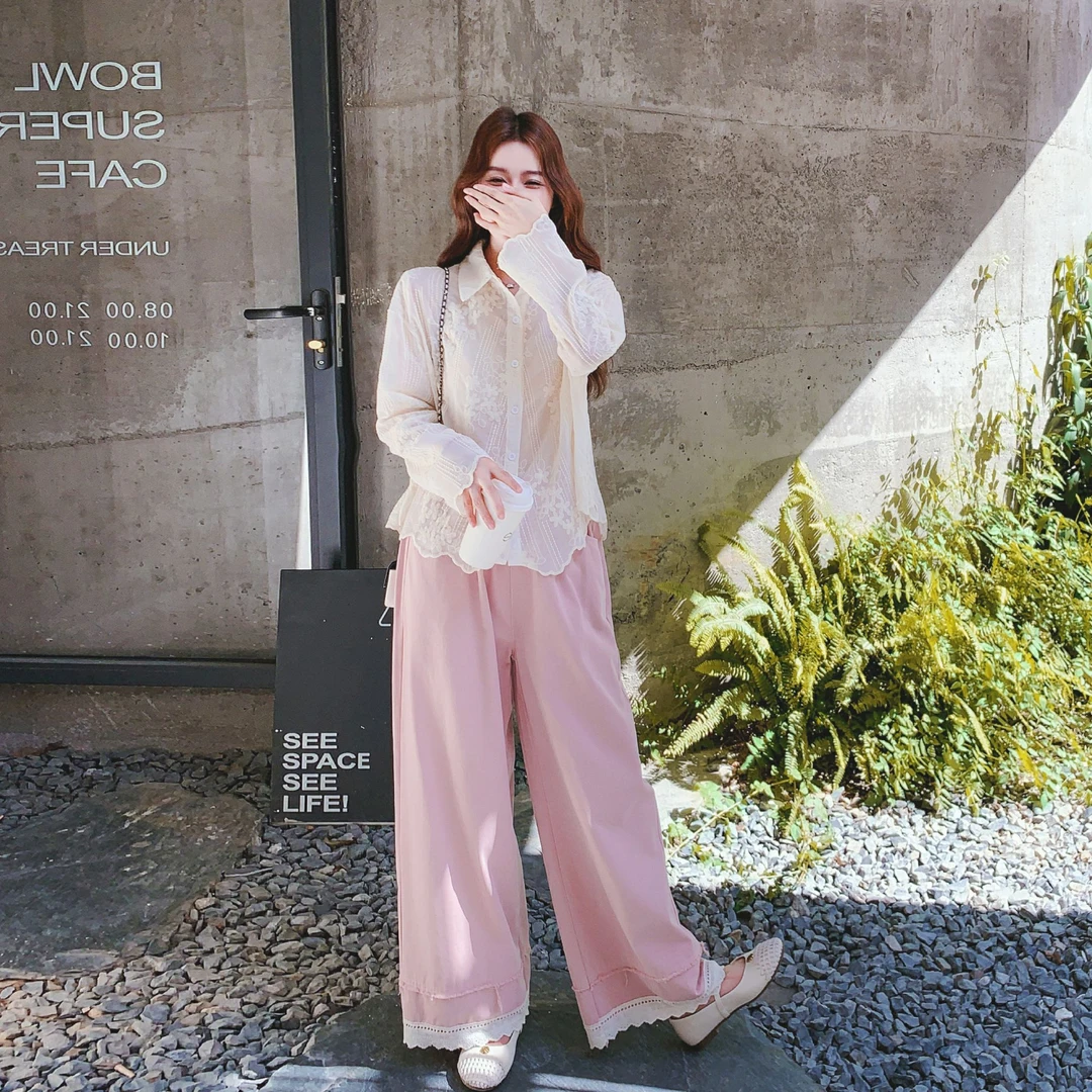法式重工刺绣套装女2025秋季新款显瘦蕾丝衬衫粉色阔腿裤两件套