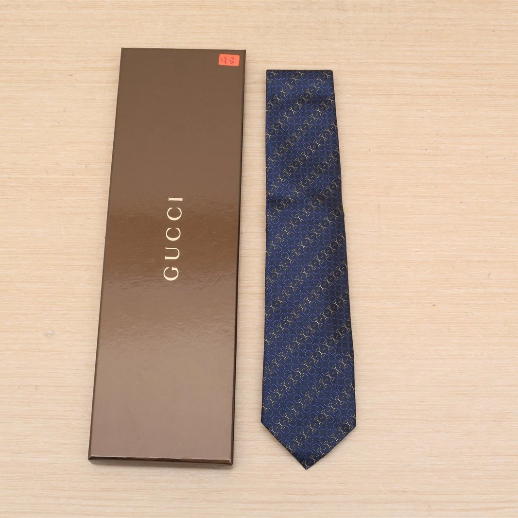 未使用 GUCCI/古驰 花花 蓝色 桑蚕丝 领带