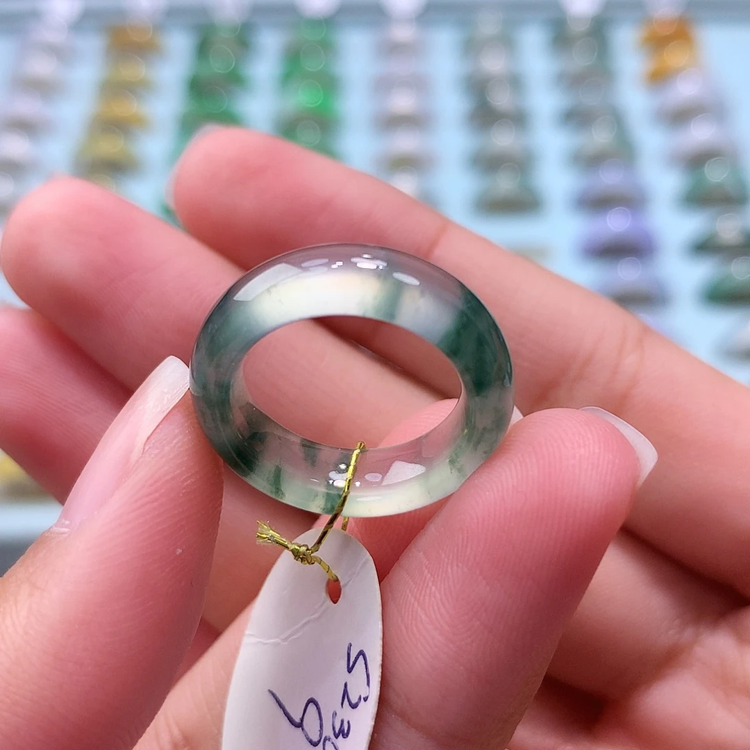 未镶嵌戒指翡翠9圈