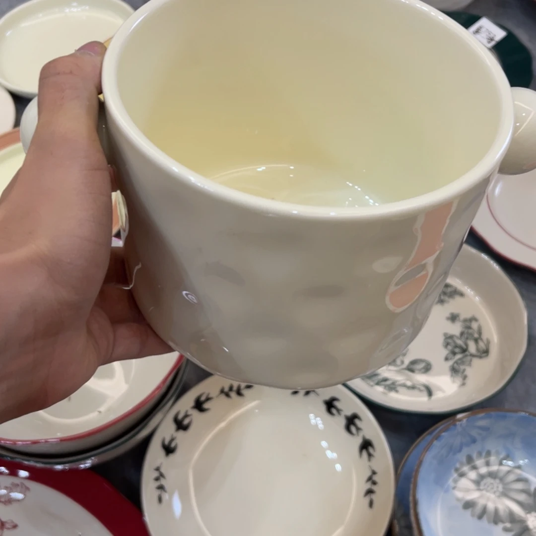 陶瓷微瑕餐具介意勿拍，满18飞！
