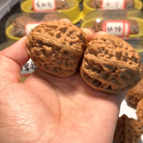 文玩核桃吊坠你**子红锦鲤