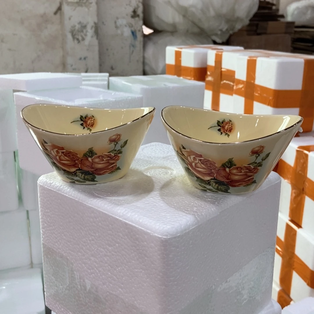 星博陶瓷………………。03