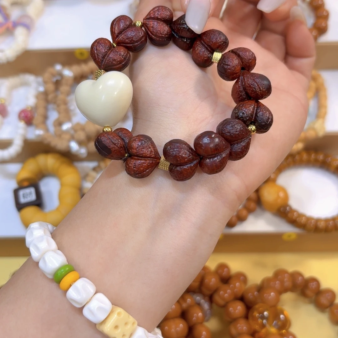 星月菩提吊坠紫屁桃